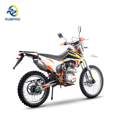2020x810x1180mm Gasbetriebenes 250cc Erwachsenensport-Dirtbike mit CNC-Dreifachklemmen und CE