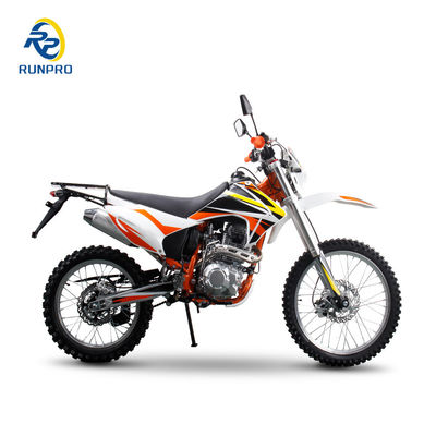 2020x810x1180mm Gasbetriebenes 250cc Erwachsenensport-Dirtbike mit CNC-Dreifachklemmen und CE