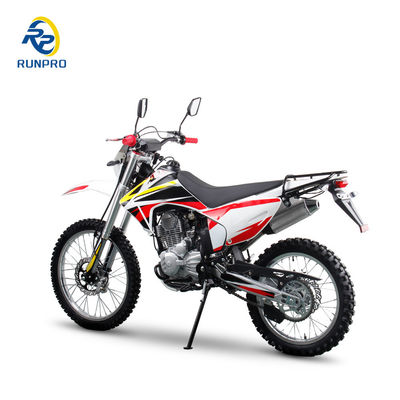 2020x810x1180mm Gasbetriebenes 250cc Erwachsenensport-Dirtbike mit CNC-Dreifachklemmen und CE